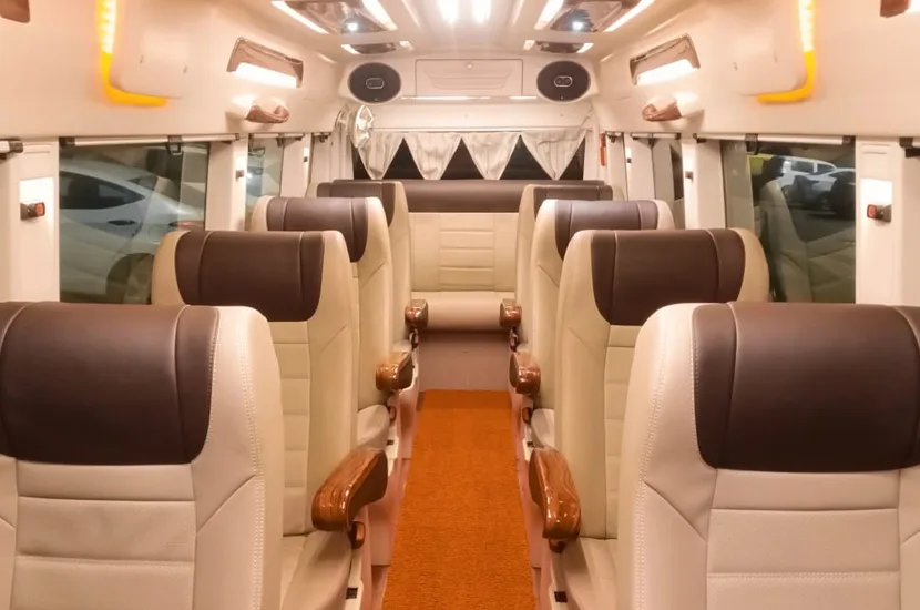 22 Seater Tempo Traveller