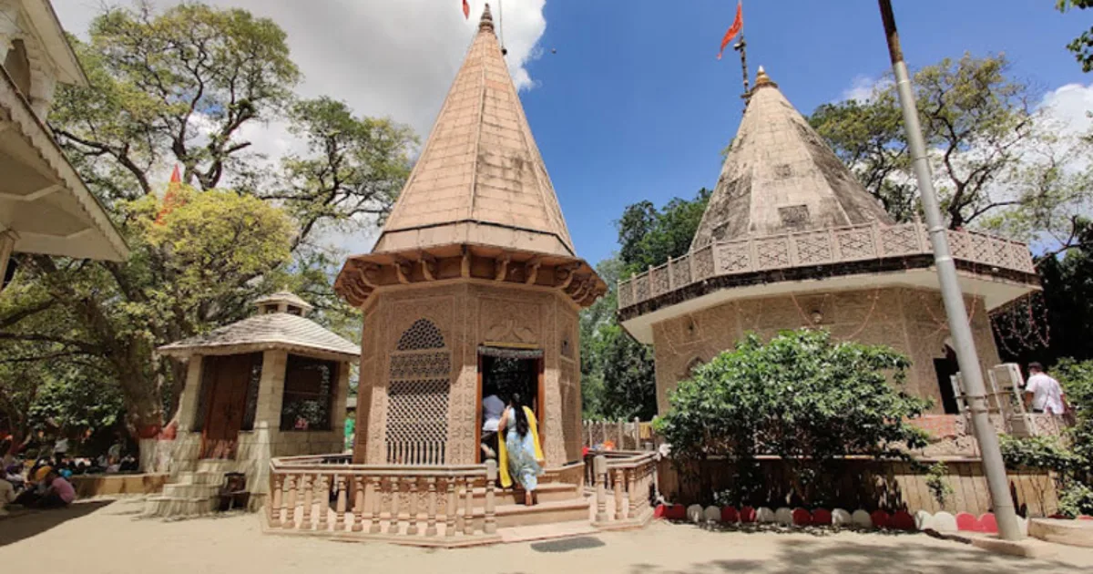Gokul Raman Reti Mathura Sightseeing from Vrindavan